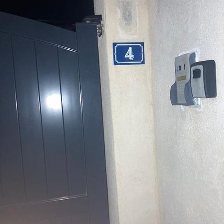 LA nuit étoilée Hotel Marsella Habitación foto